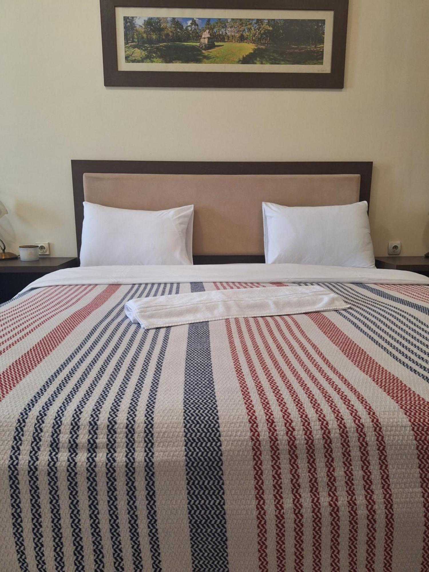 Garni Hotel Ema 크라구예바츠 외부 사진