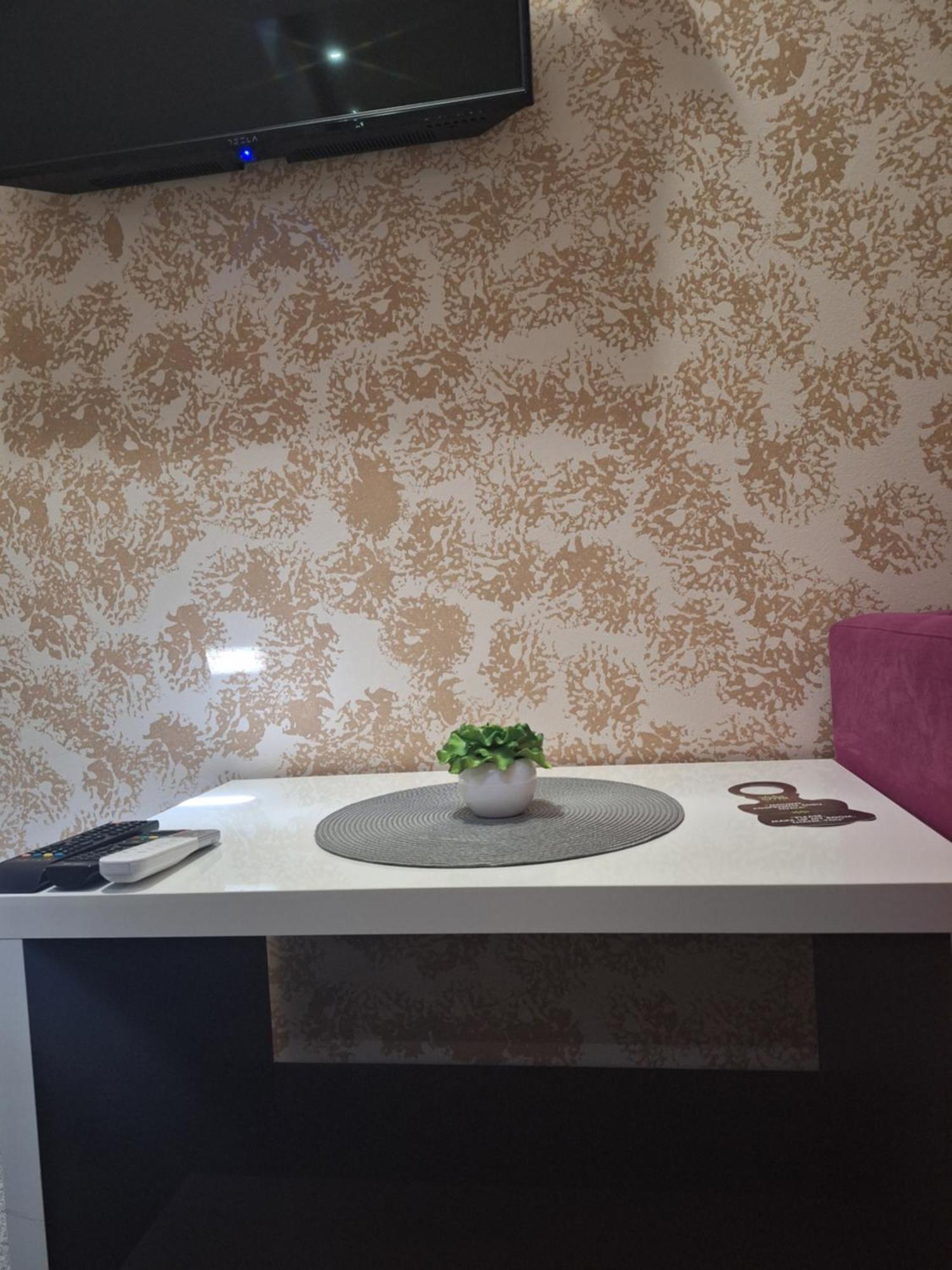 Garni Hotel Ema 크라구예바츠 외부 사진