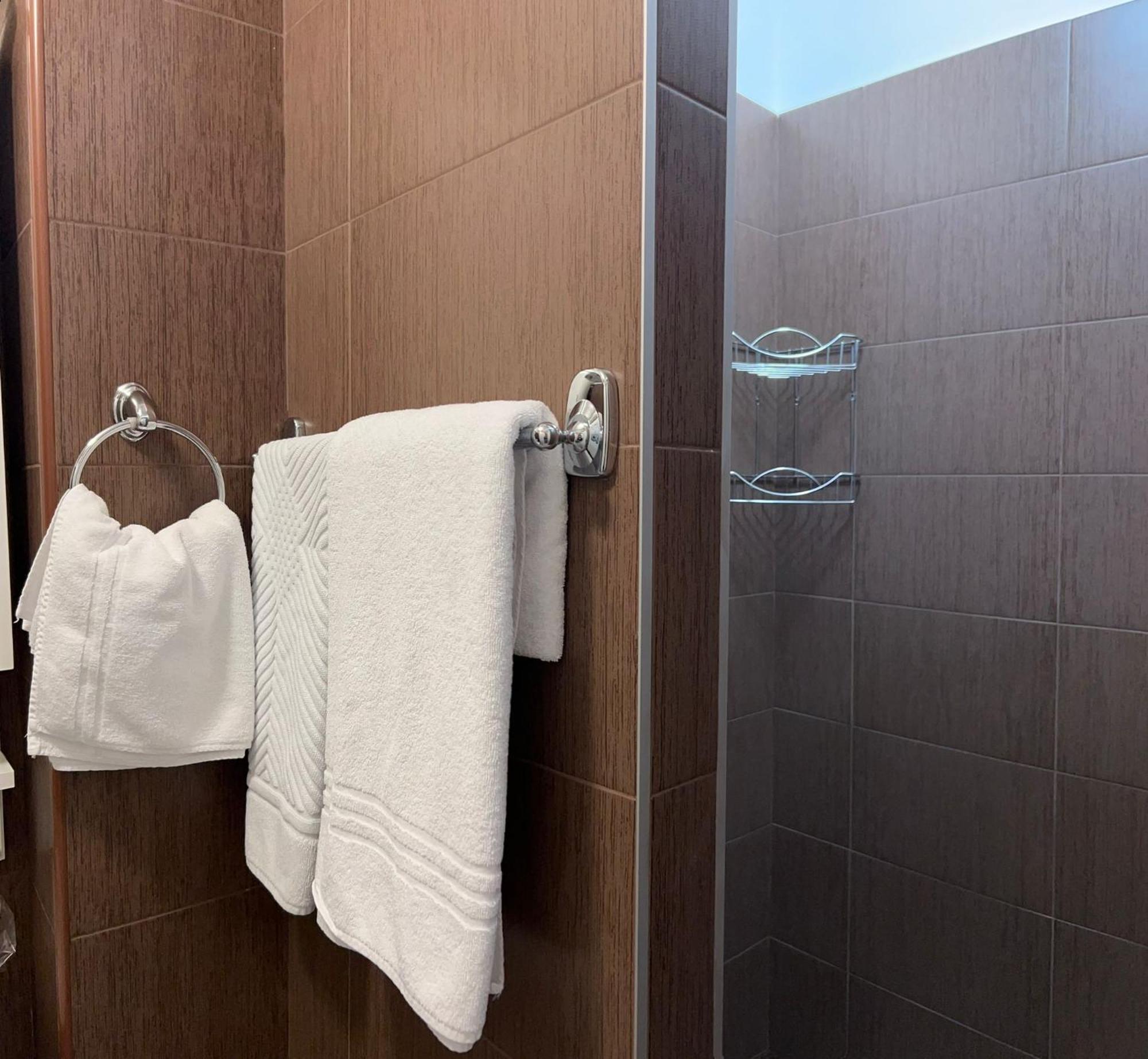 Garni Hotel Ema 크라구예바츠 외부 사진